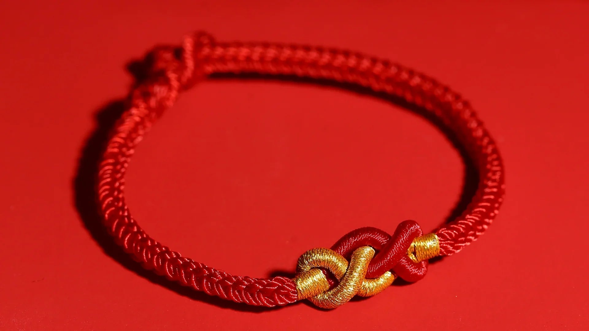 A Soulful Tradition: The Red String Journey for the 2026 Year of the Horse